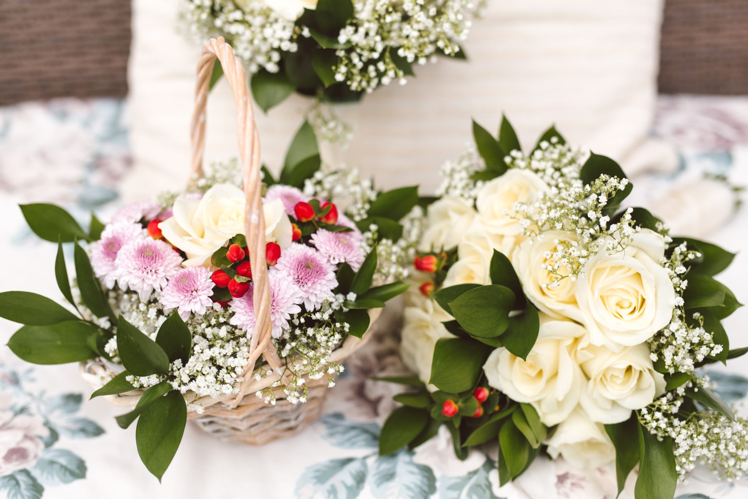Your Complete Guide To Wedding Flowers