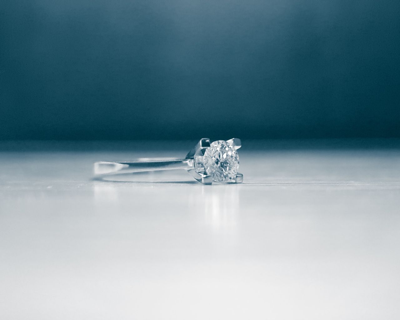 Wedding ring in the water with water drop.Wedding ceremony.wedding rings on  a dark background with water drops.Wedding rings are available Stock Photo  - Alamy